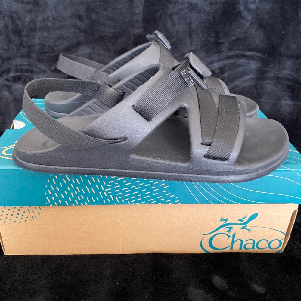 Chaco Chillos Sport black Mens sandal size 11 NIB